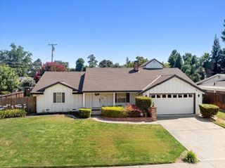 6309 Parkcreek Cir, Citrus Heights, CA 95621