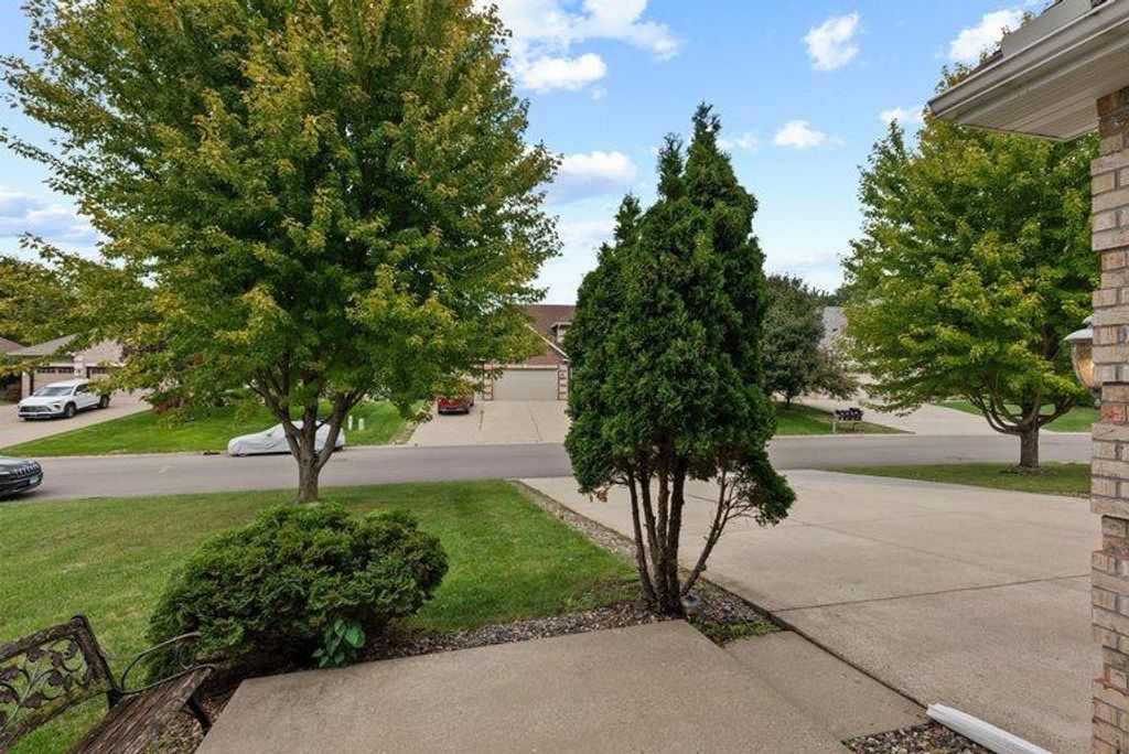 4501 104th Avenue N, Brooklyn Park, MN 55443 — photo 2
