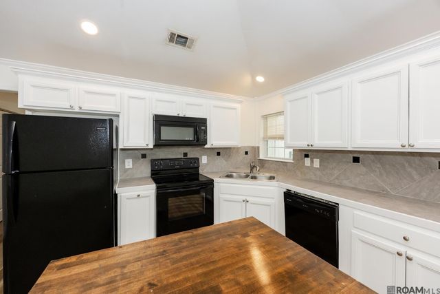 18428 Keystone Ave, Greenwell Springs, LA 70739