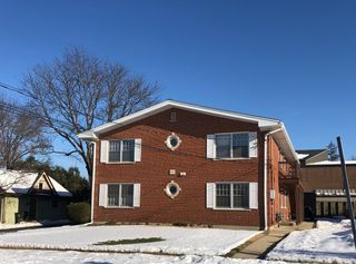 211 North Bothwell Street 1A, Palatine, IL 60067
