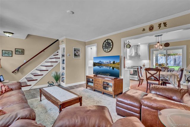 171 Prince Road, Rocky Point, NY 11778