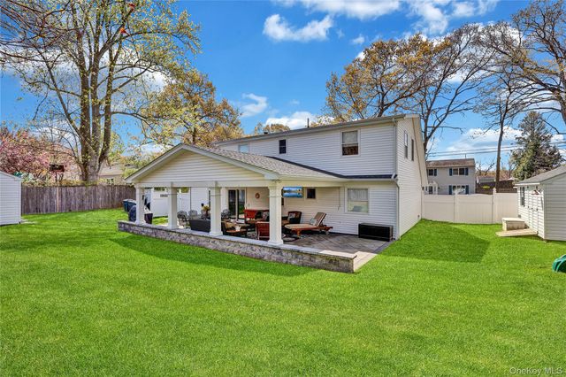 171 Prince Road, Rocky Point, NY 11778