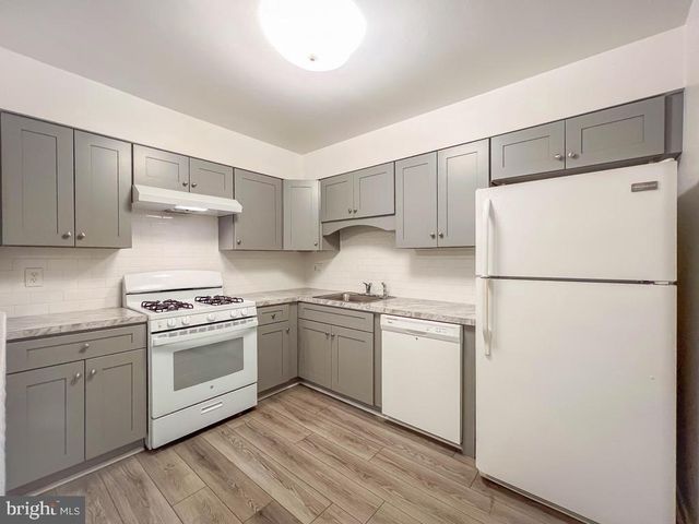 10843 ACADEMY RD, Philadelphia, PA 19154