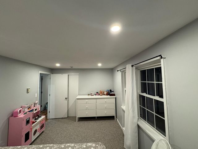 53 Swanson Ct 21c, Boxborough, MA 01719