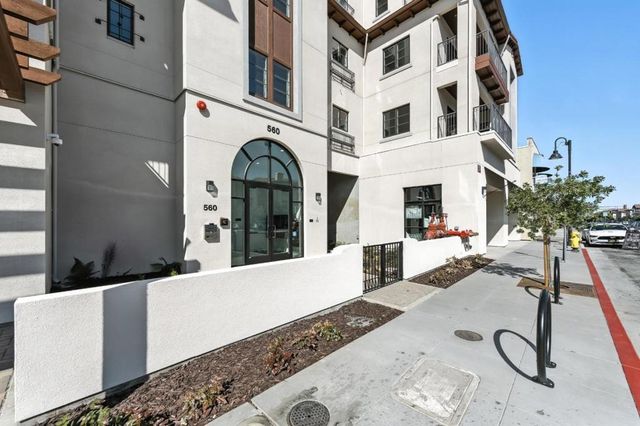 560 El Camino Real 201, San Carlos, CA 94070