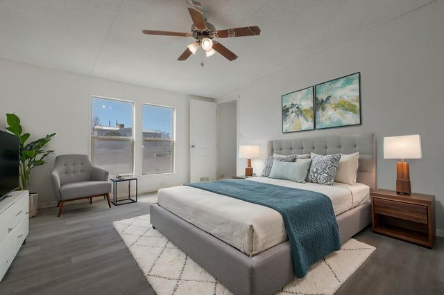 6 Thunderchief Lane, Edgewood, NM 87015