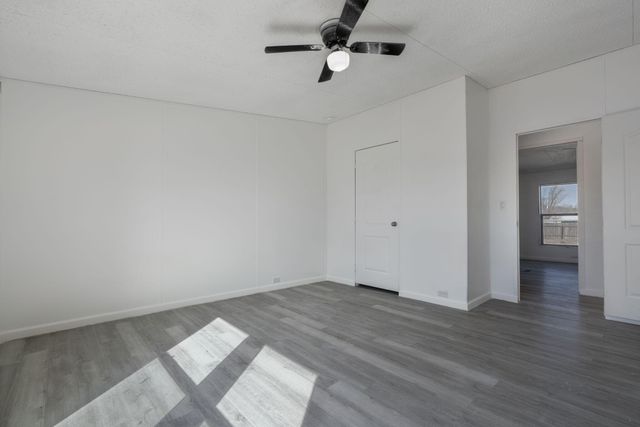 6 Thunderchief Lane, Edgewood, NM 87015