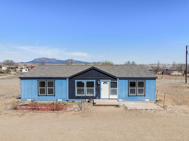 6 Thunderchief Lane, Edgewood, NM 87015