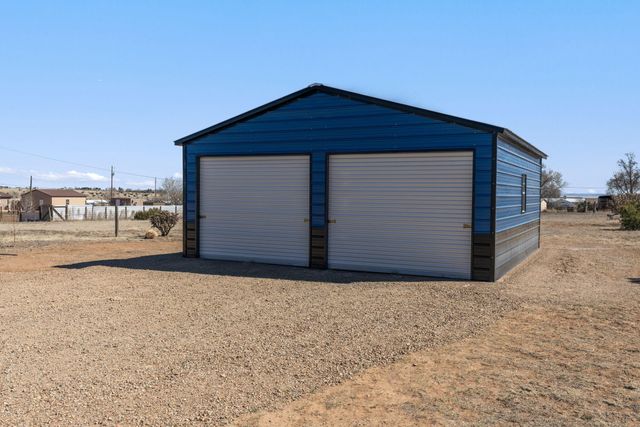 6 Thunderchief Lane, Edgewood, NM 87015