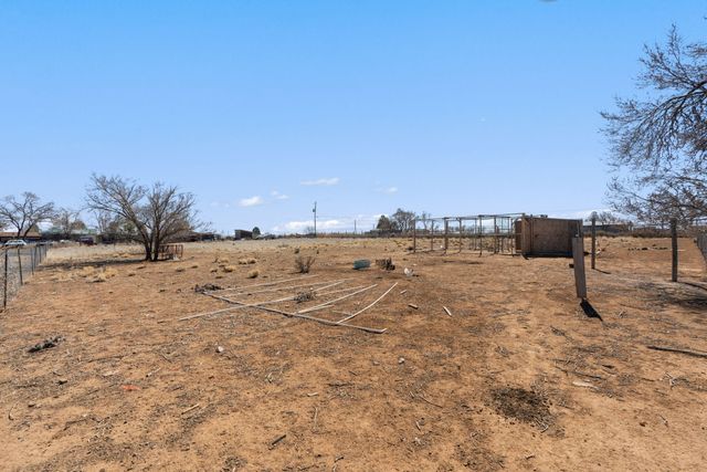 6 Thunderchief Lane, Edgewood, NM 87015