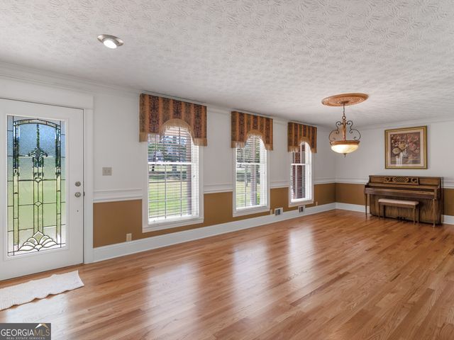 723 Goza Road, Fayetteville, GA 30215
