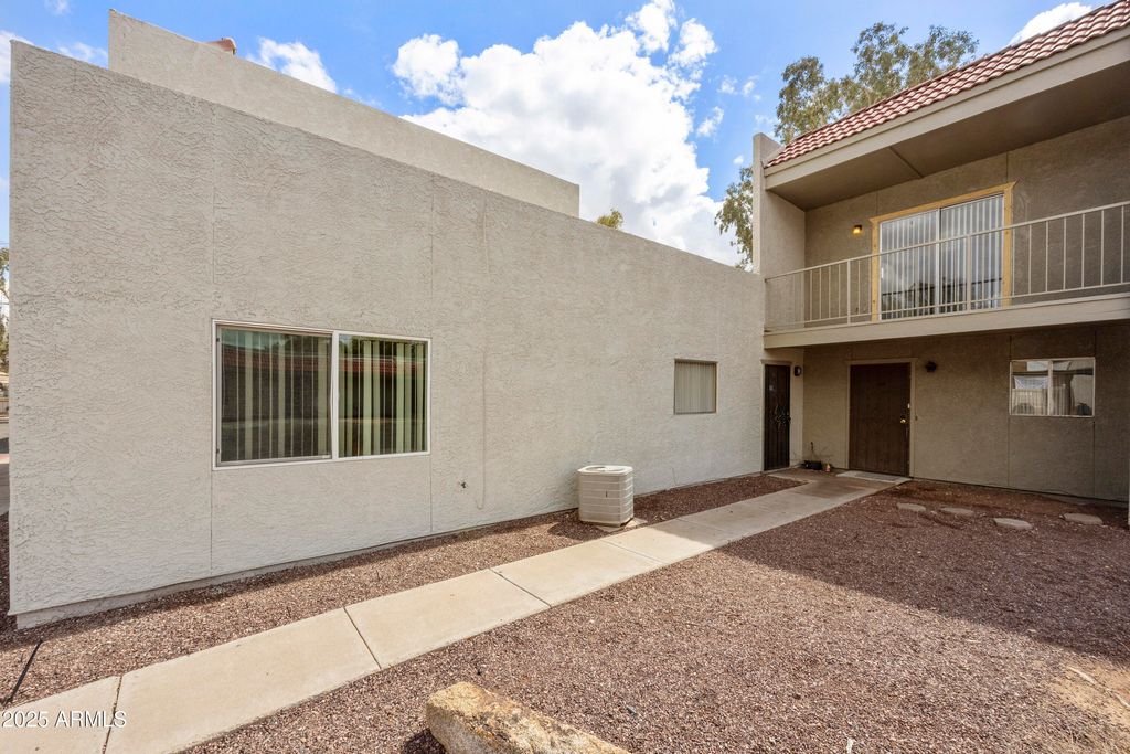2837 E MARCONI Avenue, Phoenix, AZ 85032 — photo 2