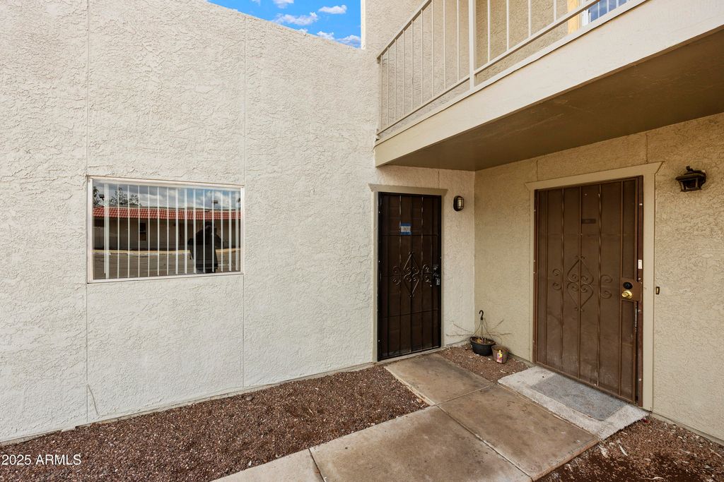2837 E MARCONI Avenue, Phoenix, AZ 85032 — photo 4
