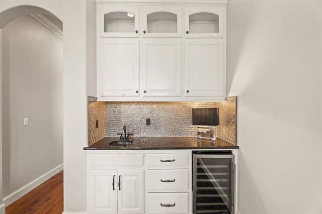 2567 Loblolly Lane, Edmond, OK 73012