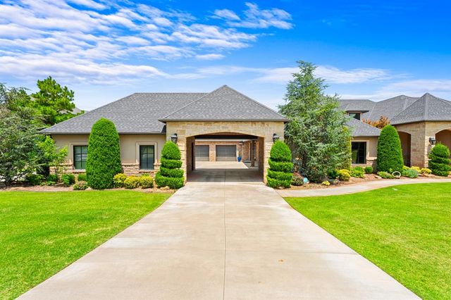 2567 Loblolly Lane, Edmond, OK 73012
