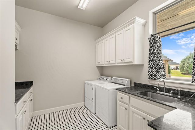 2567 Loblolly Lane, Edmond, OK 73012