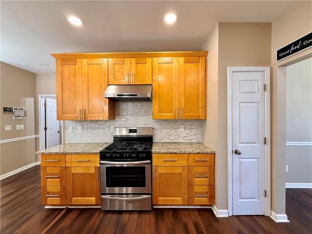 1252 Woodland View Road, Lawrenceville, GA 30043