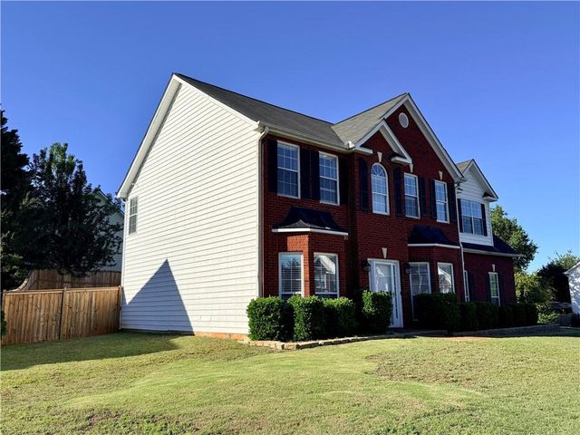 1252 Woodland View Road, Lawrenceville, GA 30043