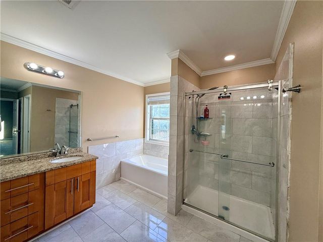 1252 Woodland View Road, Lawrenceville, GA 30043