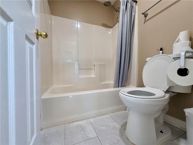 1252 Woodland View Road, Lawrenceville, GA 30043