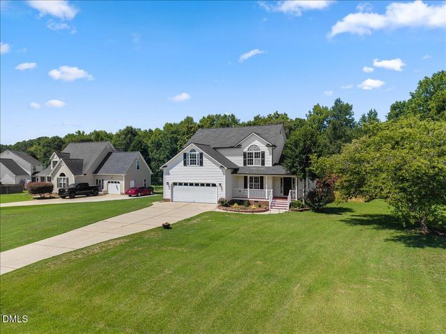 2709 White Rail Drive, Fuquay Varina, NC 27526
