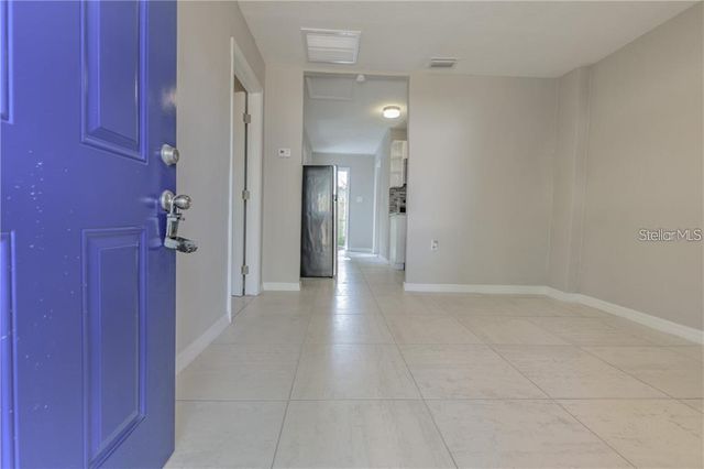 5106 W RICHARDSON AVENUE B, Tampa, FL 33616