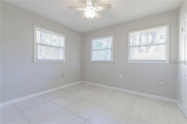 5106 W RICHARDSON AVENUE B, Tampa, FL 33616