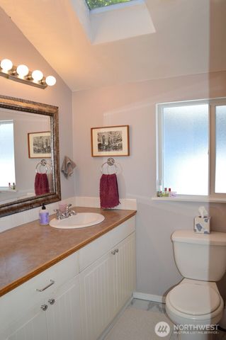 408 9th Avenue SE, Olympia, WA 98501