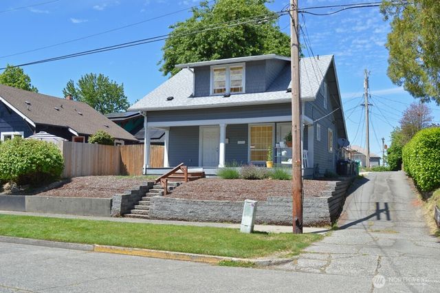 408 9th Avenue SE, Olympia, WA 98501