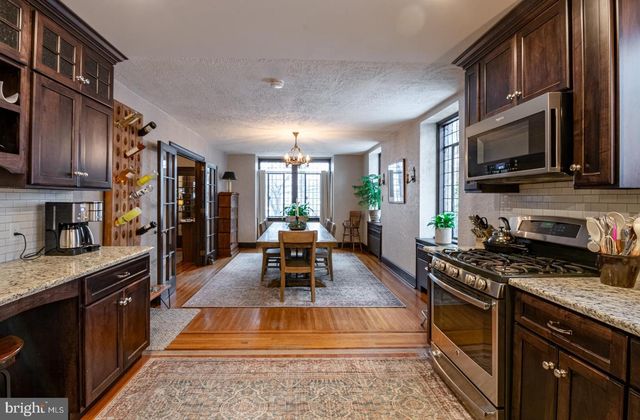 606 BRIGHTON AVE, Reading, PA 19606