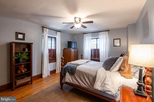 606 BRIGHTON AVE, Reading, PA 19606