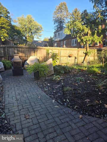 606 BRIGHTON AVE, Reading, PA 19606