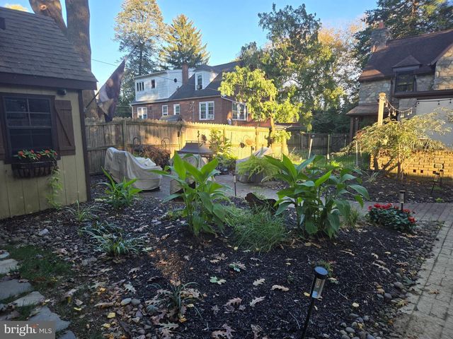 606 BRIGHTON AVE, Reading, PA 19606