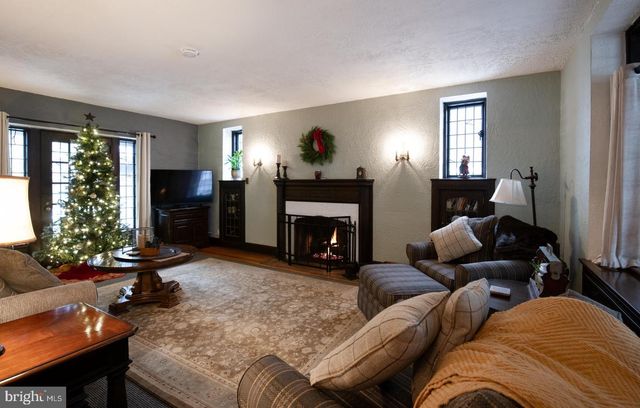 606 BRIGHTON AVE, Reading, PA 19606