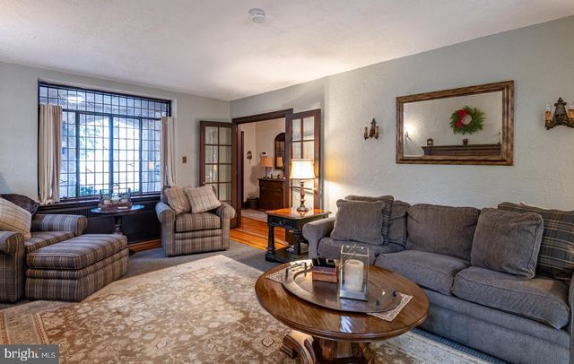 606 BRIGHTON AVE, Reading, PA 19606