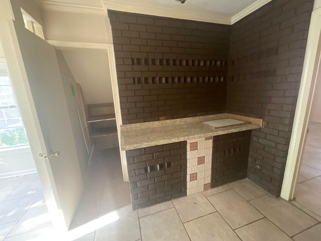 42 BONITA AVE, Memphis, TN 38109
