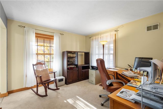 315 Thorn St, Sewickley, PA 15143