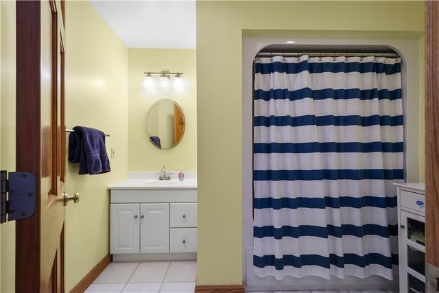 315 Thorn St, Sewickley, PA 15143