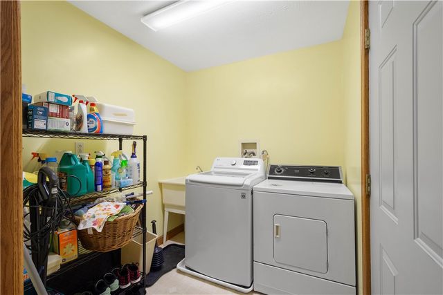 315 Thorn St, Sewickley, PA 15143