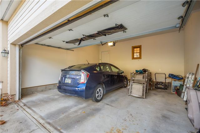 315 Thorn St, Sewickley, PA 15143