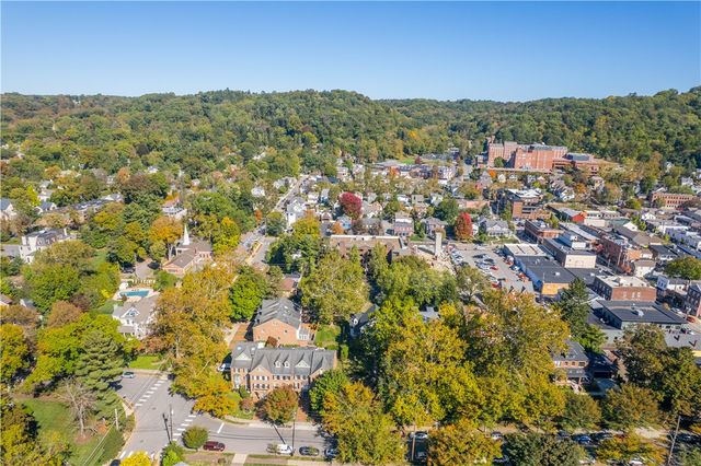 315 Thorn St, Sewickley, PA 15143