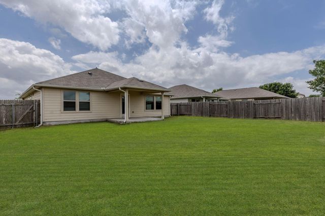 105 Balsam ST, Hutto, TX 78634