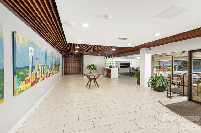 1323 Queens Road 227, Charlotte, NC 28207