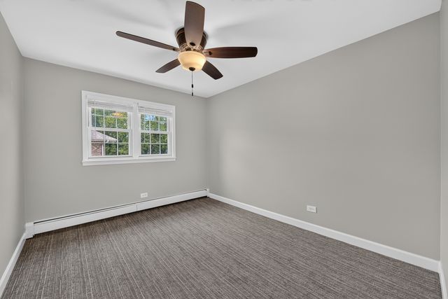 9220 S Kilbourn Avenue 3S, Oak Lawn, IL 60453