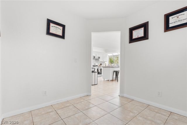 8337 Tide Pool Drive, Las Vegas, NV 89128