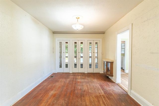 528 S 8TH STREET, Lake Wales, FL 33853