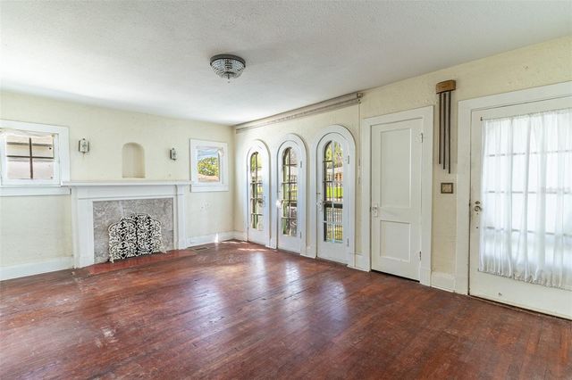 528 S 8TH STREET, Lake Wales, FL 33853