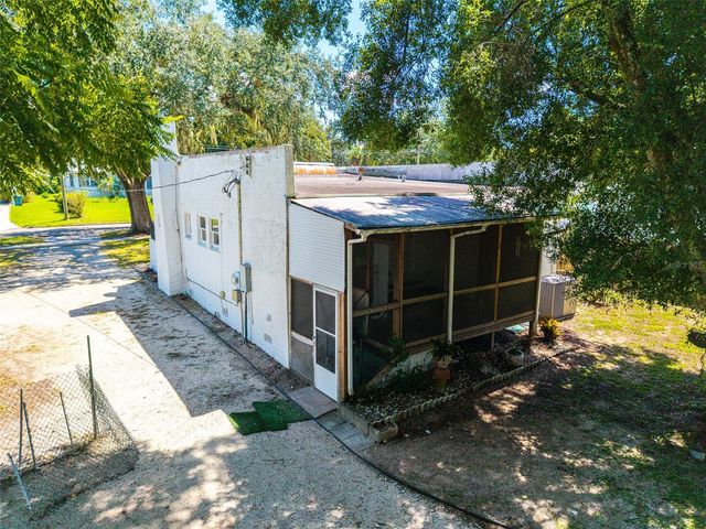528 S 8TH STREET, Lake Wales, FL 33853
