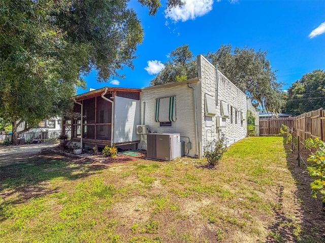 528 S 8TH STREET, Lake Wales, FL 33853