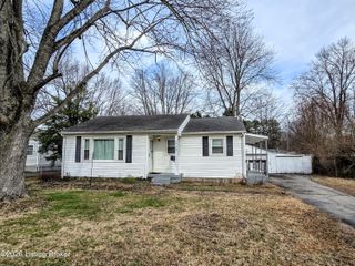 5565 Bruce Ave, Louisville, KY 40214